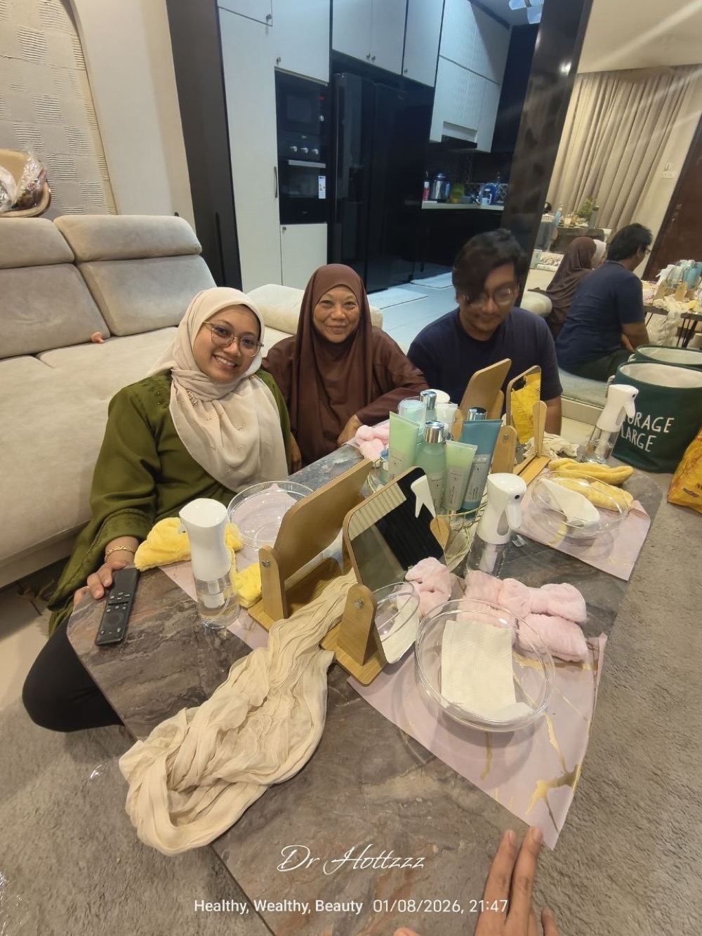 Glow & Glam Skin Class
